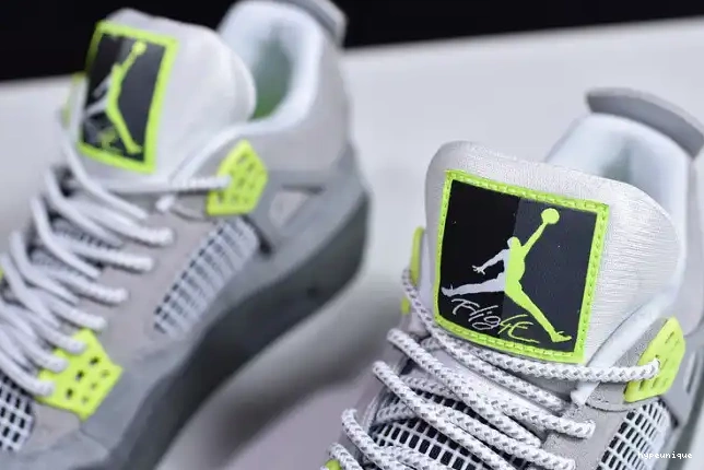 HYPE 4 Neon SE Jordan Air CT5342-007 0423